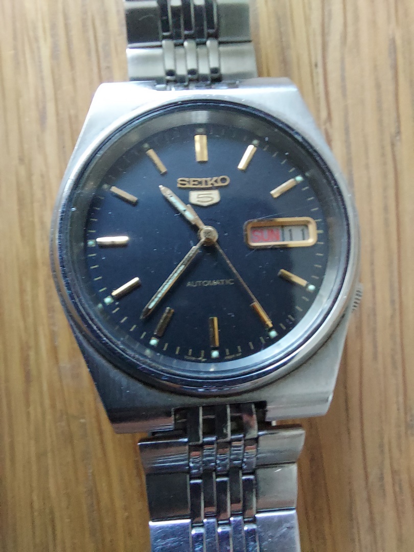 Correct Bracelet for a Seiko 7009-3130 - Watch Repairs Help & Advice ...